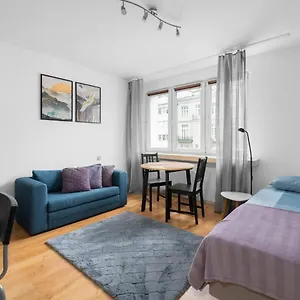 Central Zlota Apartment